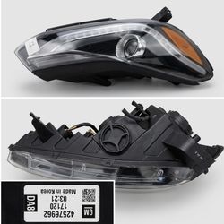 OEM Chevy Trax 2017-2022 Passenger Right Side LED Headlight - Genuine GM (contact info removed)2