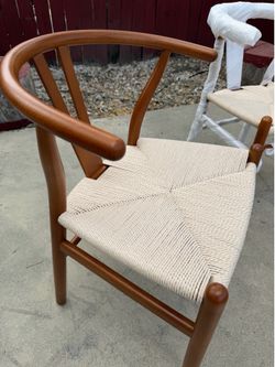 Modern and contemporary design set of 4 dining wishbone chairs with wooden frame and wave seats color walnut new free delivery