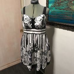 City Triangles Brand Black and White Dress Size 14 Tropical 