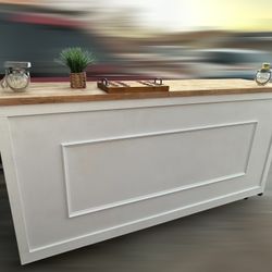 Wood Bar