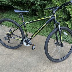 Upland Raider Mountain Bike - 21 Speed (Fully Serviced)