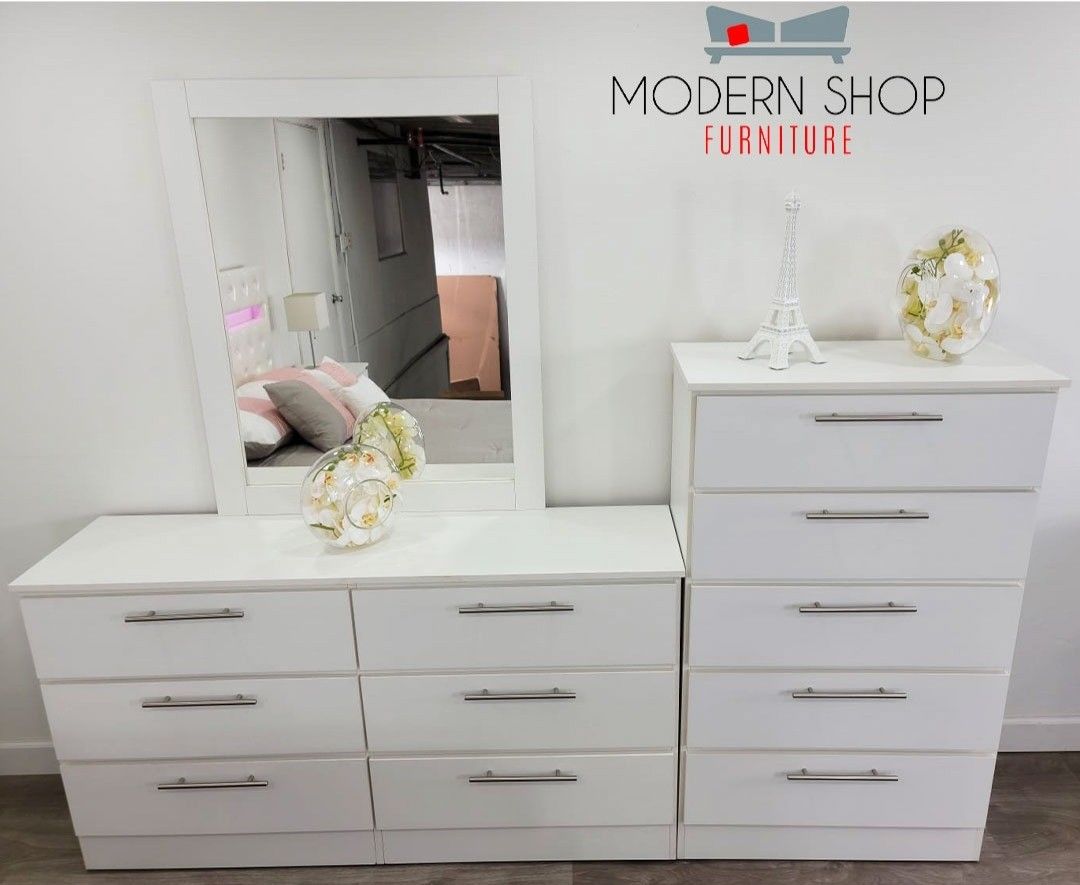 DRESSER WITH MIRROR AND CHEST