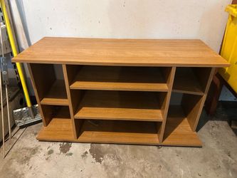 Miscellaneous pieces of furniture. $10 each.