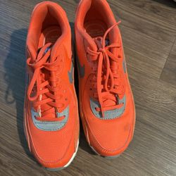 Nike Air Max 90 sneakers