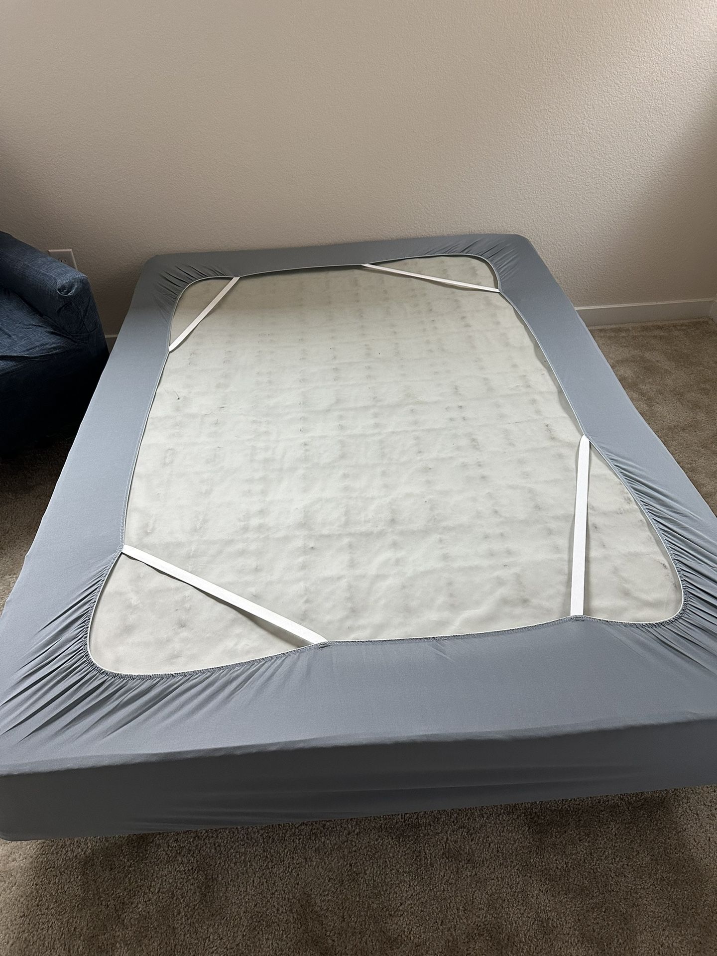 Full Bed Frame And box Spring