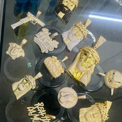 Pendant 150$-$200 $250