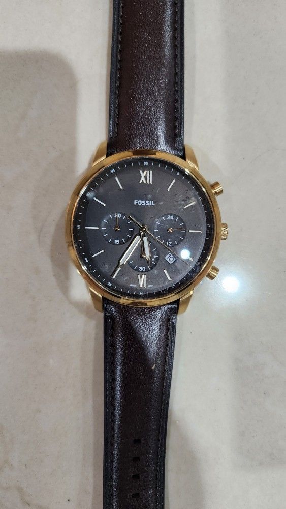 Fossil watch
