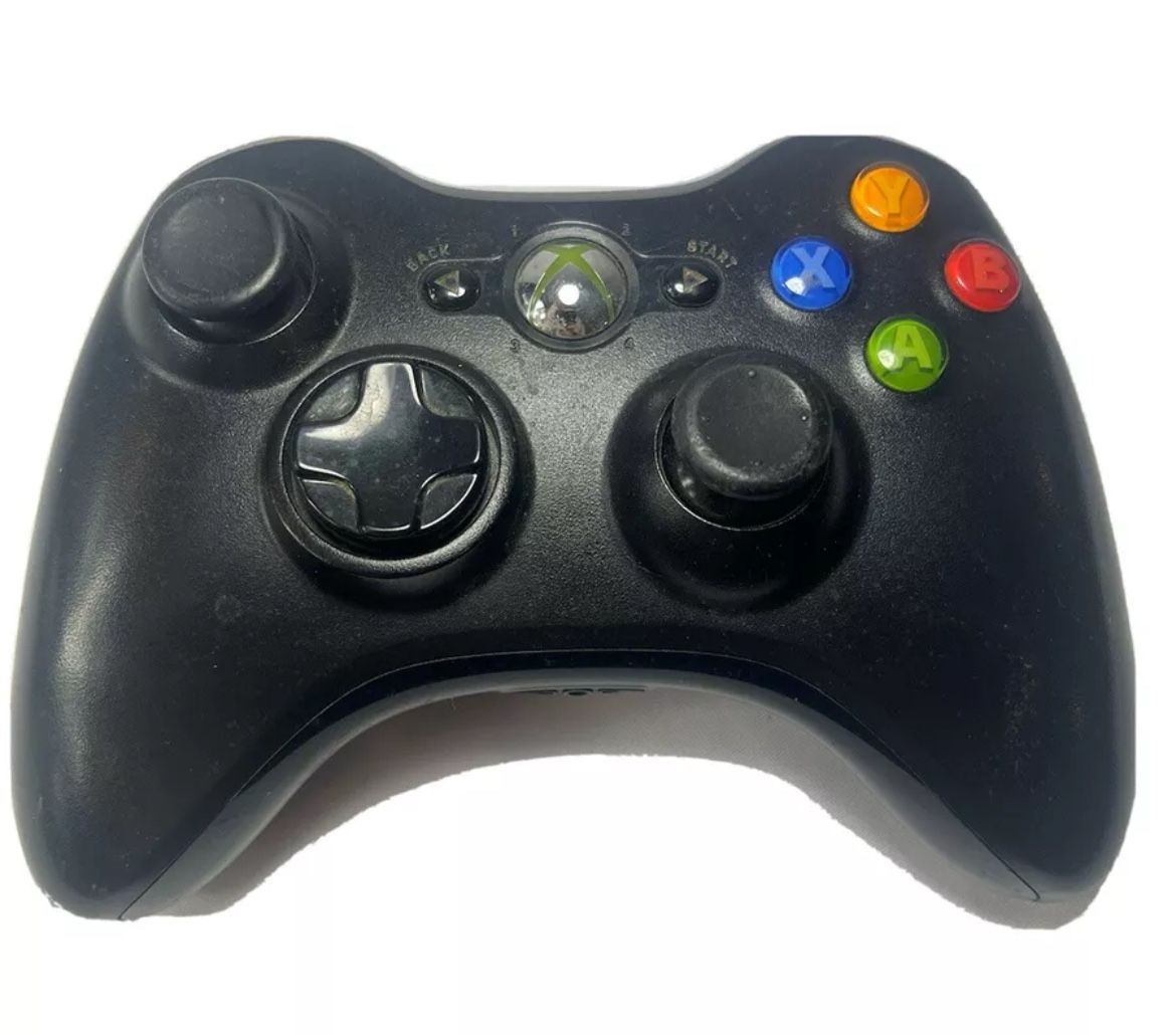 Microsoft Xbox 360 Wireless Gaming Controller - Black (Model 1403)