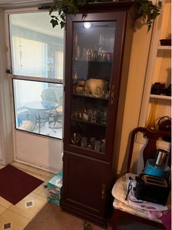 Curio cabinet