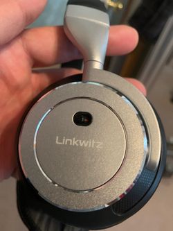 Linkwitz Bluetooth noise canceling over ear headphones