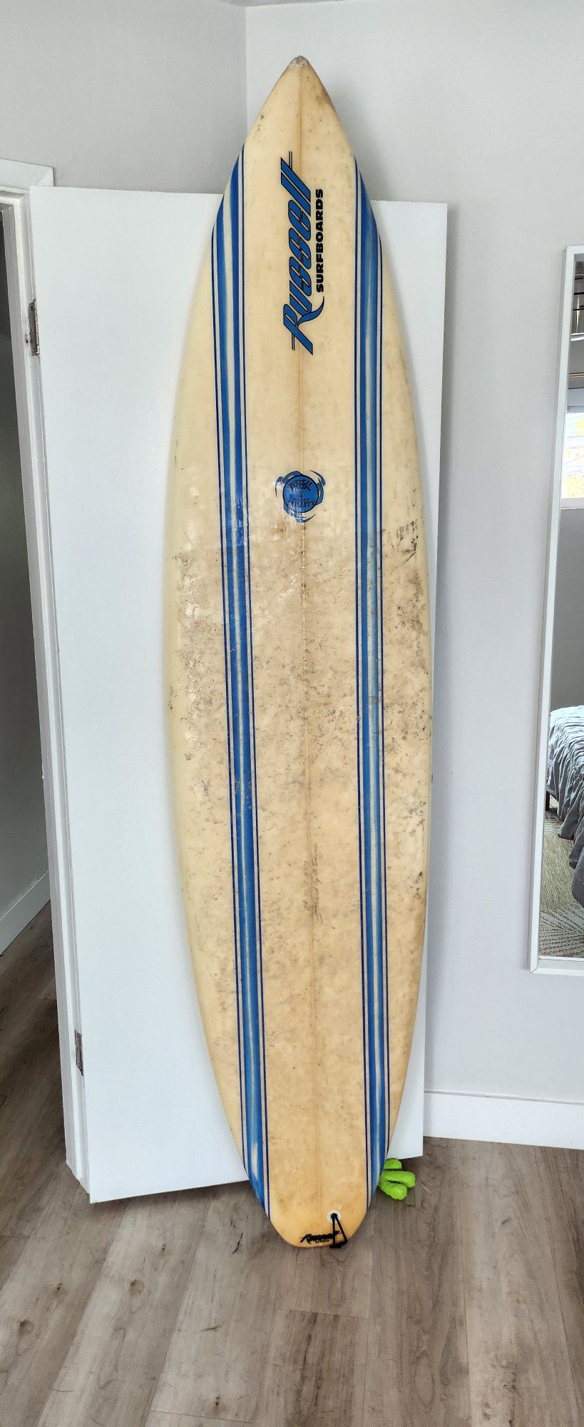 7' RUSSELL Surfboard