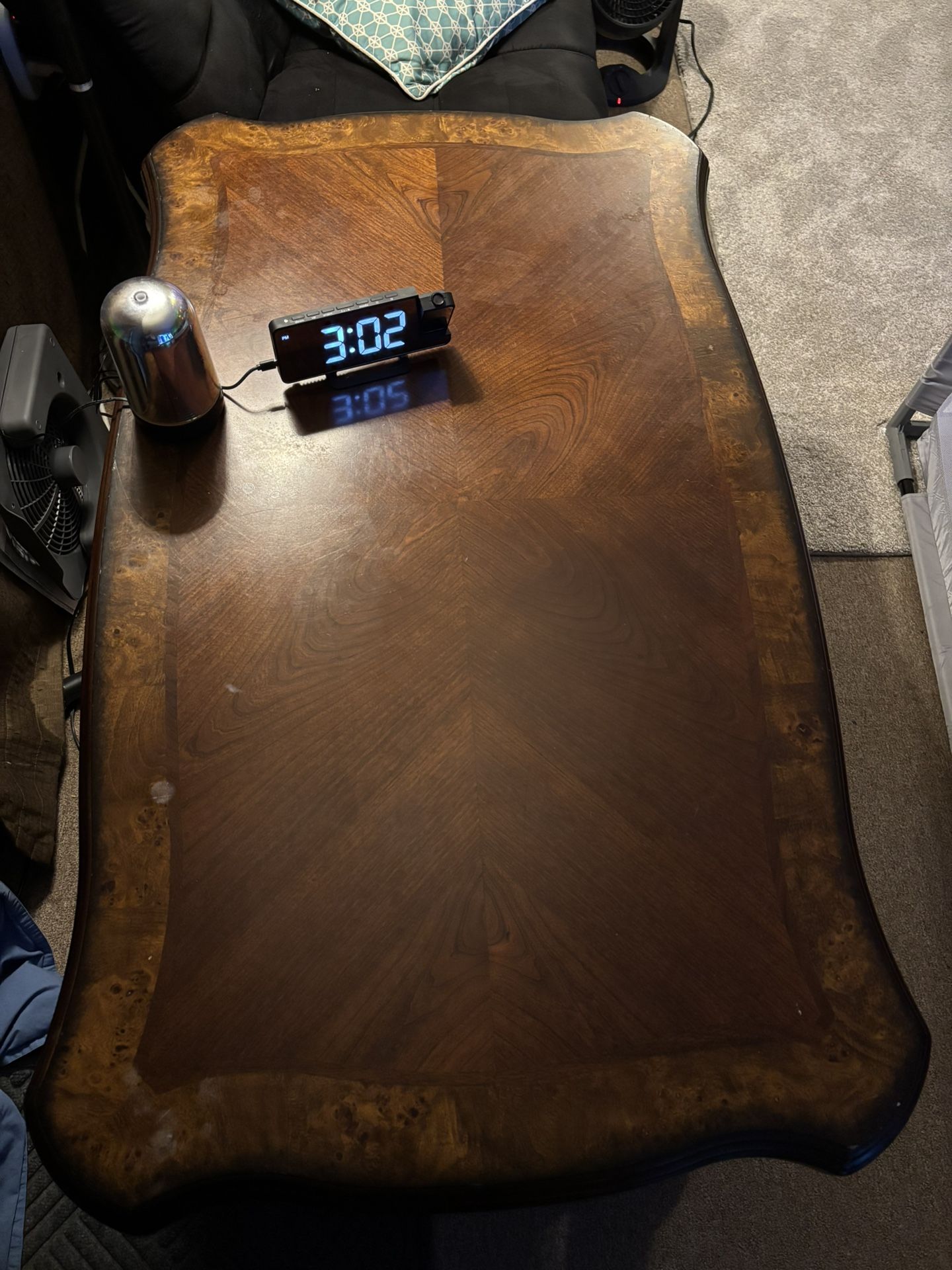 4-1 Coffee Table / Gaming Table