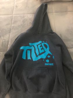Fortnight sweater size Medium