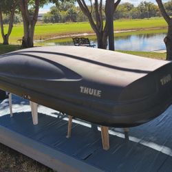 Luggage Carrier Fits On the Top of Your Vehicle
