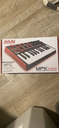 Akai Professional MPK mini Compact Keyboard and Pad Controller