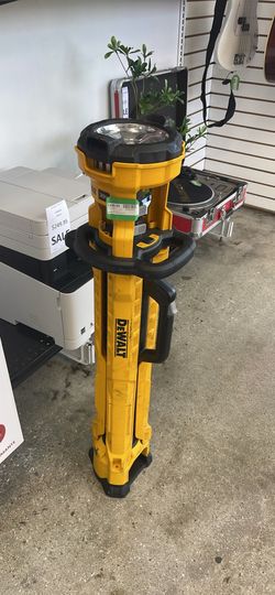 Dewalt light