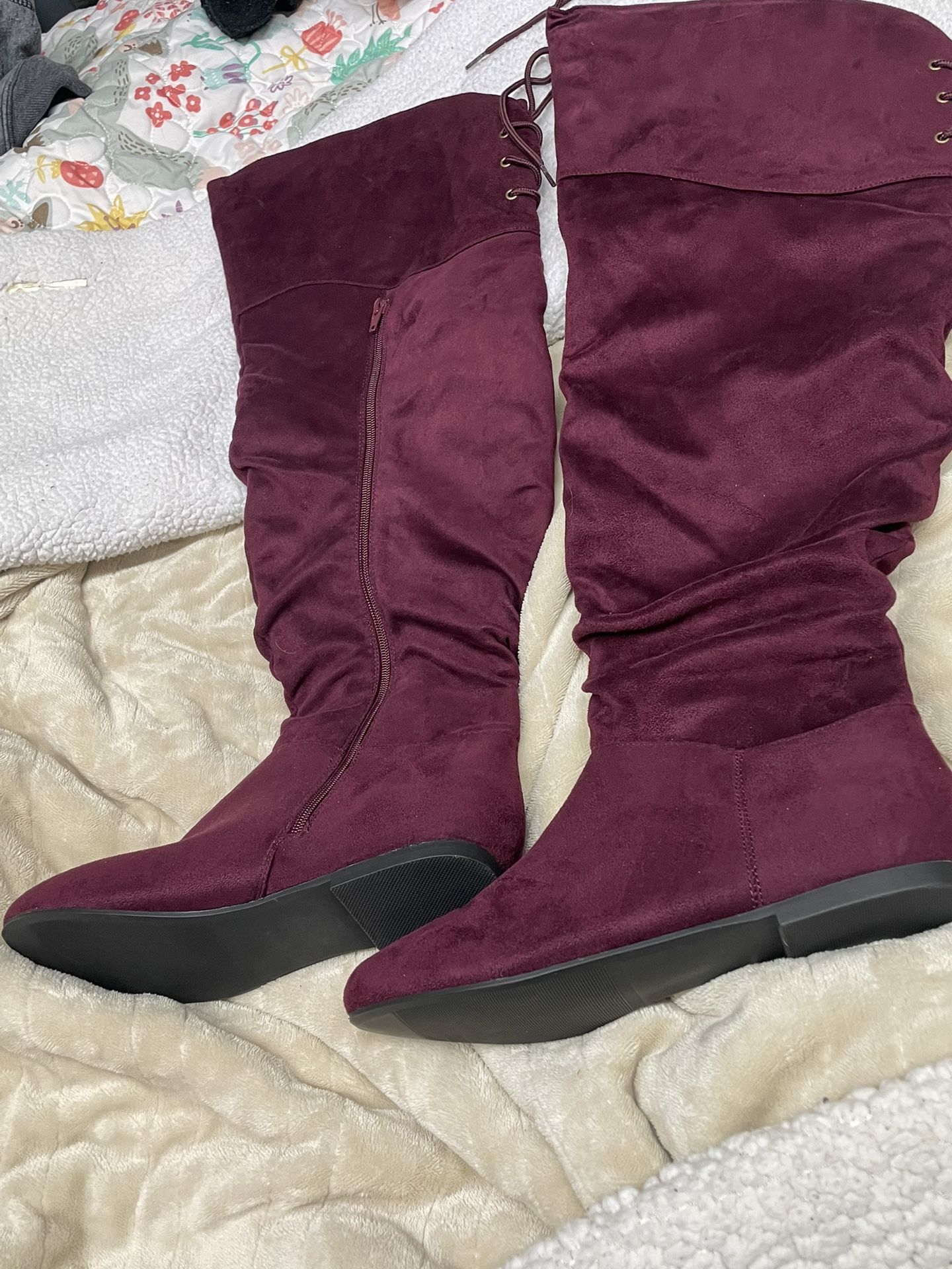BOOTS THIGH HIGH MAROON **BRAND NEW**