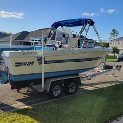 Winner 1988 
22ft long
Engine Yamaha 300 year 2006