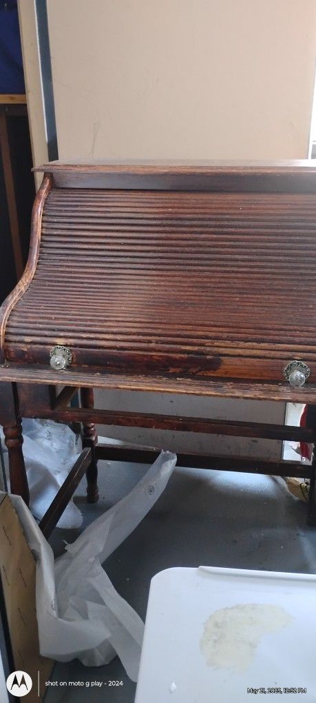 Antique rolltop desk