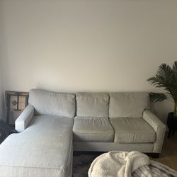 Raymour & Flanigan Sectional (Good Condition)