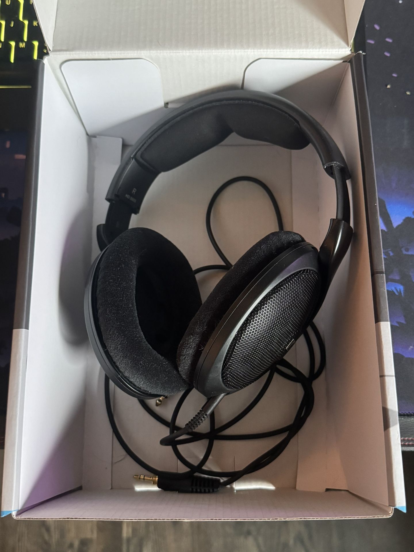 Sennheiser HD560S Headphones