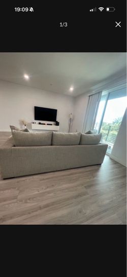 65” Samsung TV