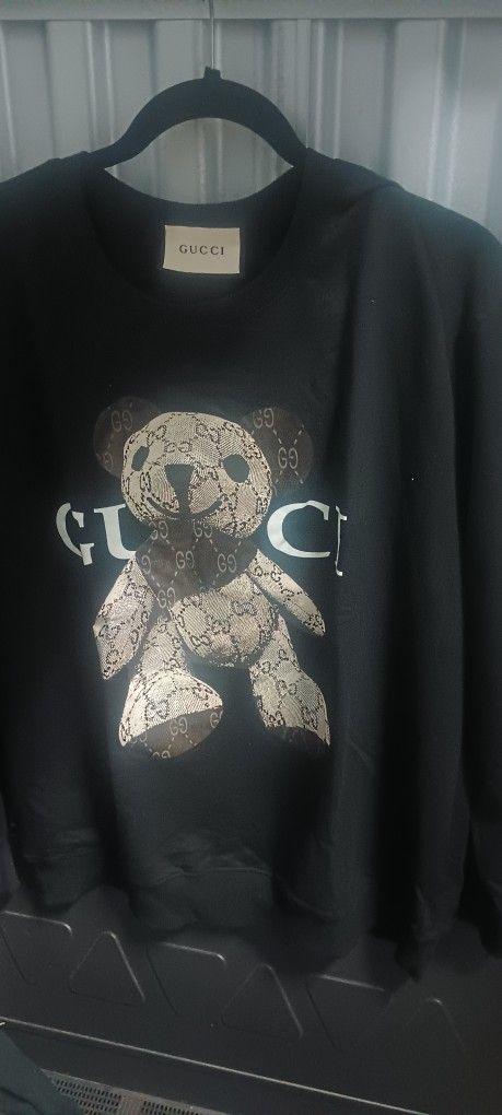 Gucci Sweat Shirt