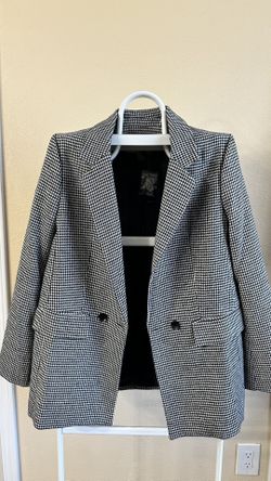 🤍 FOREVER 21 HOUNDSTOOTH COAT – SIZE MEDIUM