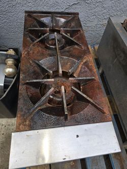2 burners2 burners  perfect  for restaurants  or food trucks