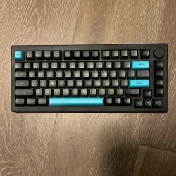 Akko 5075 Dongle Bluetooth Wireless Keyboard Like New