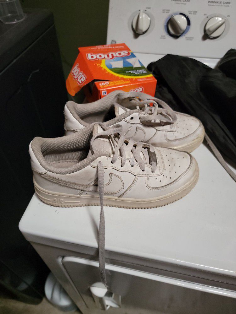 Nike Air Force 1 Brand New , Never Worn, Woman' 6 1/2, Mint Green LV Stencil  for Sale in Placentia, CA - OfferUp
