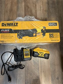 New Dewalt 20v 60v Flexvolt Reciprocating Saw Zall With 10 Amp XR battery And Fast 4 Amp Charger 