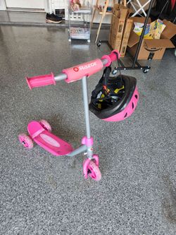 Toddler scooter with helmet