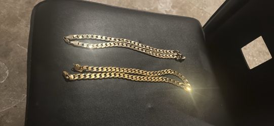 18 k Italy Cuban link gold chain & 10 K