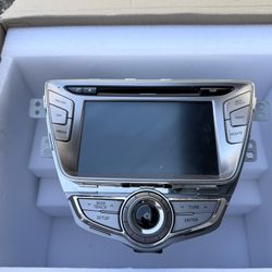 Advanced In-Car Navigation and Entertainment System