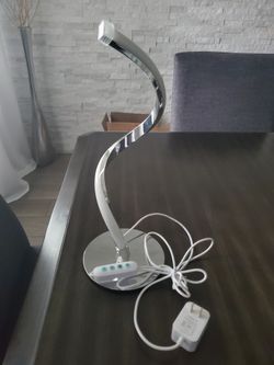 Mondern Table Light
