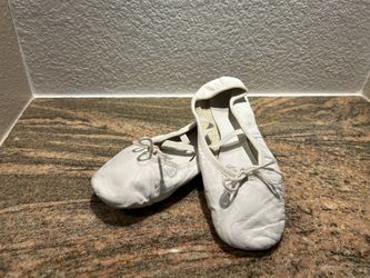 Ballet Shoes - Women’s Size 5