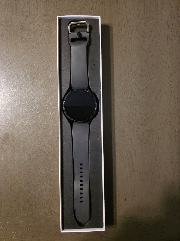 Samsung Galaxy Watch 4