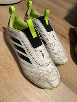 Turf Soccer Shoes