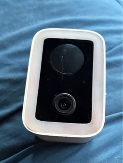 Smart wireless security camera