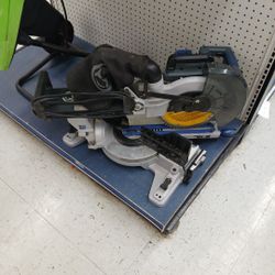 Kobalt Saw