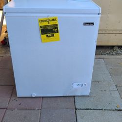 Magic Chef 5.0 Cu.ft.chest Freezer 