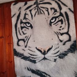 White Tiger Throw Blanket 