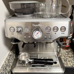 Breville Barista Express Coffee / Espresso Machine