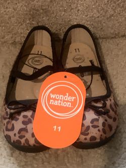 New With Tags Girls Shoes Flats Size 11