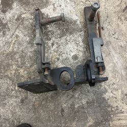 X Guard Bracket For Deer Guard Volvo 