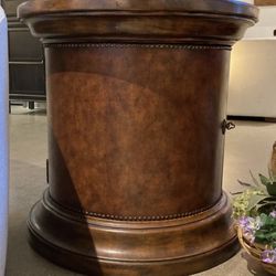 Thomasville Wood Drum W/Copper Top