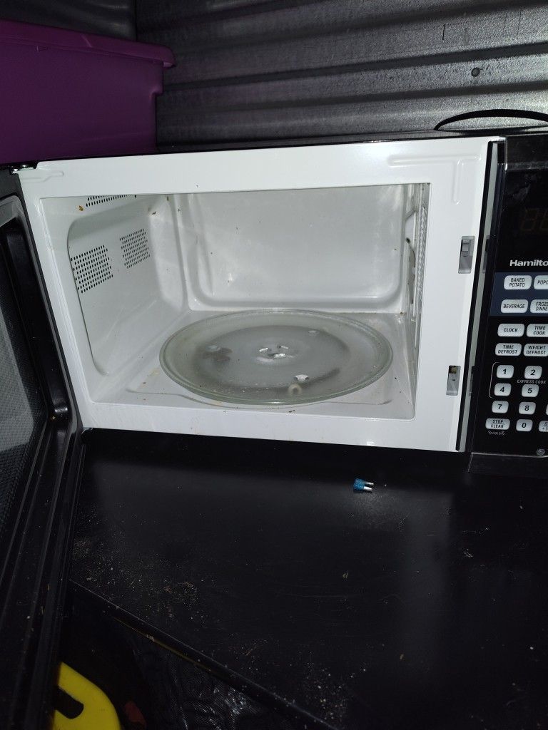 Hamilton Beach Microwave