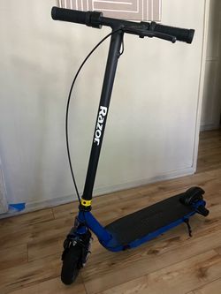 Razor Electric Scooter $40