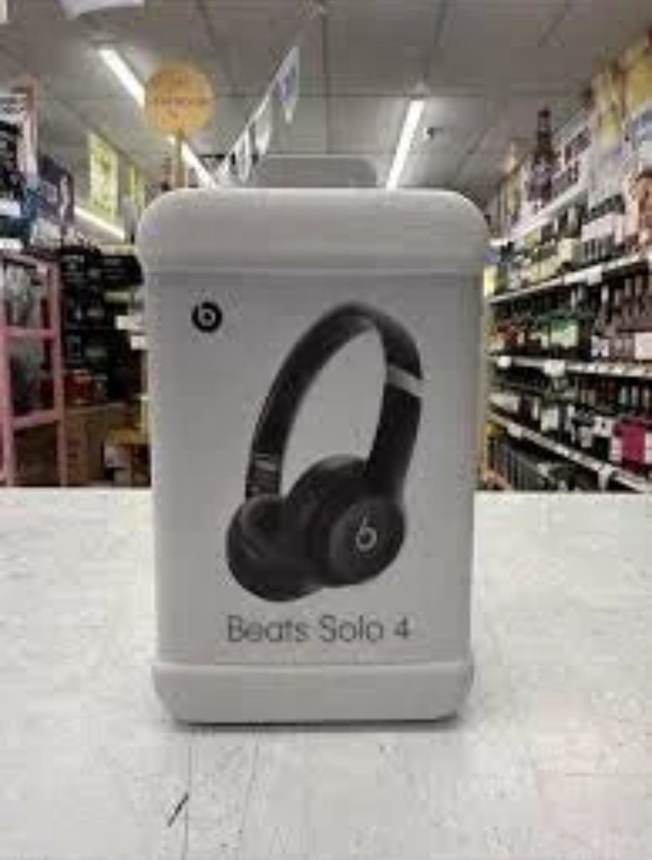 Beats Solo 4